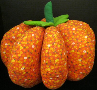 VINTAGE 3D PUMPKIN  SHAPED WITH SECTIONS  PILLOW VINTAGE FLOWER PRINT GREEN STEM