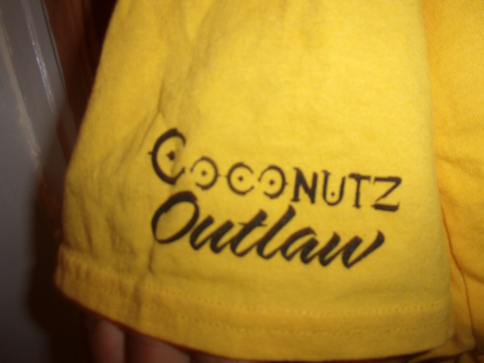 PARROT HEADS COCONUTZ Sports Bar n Grill yellow 3XL t… Gem