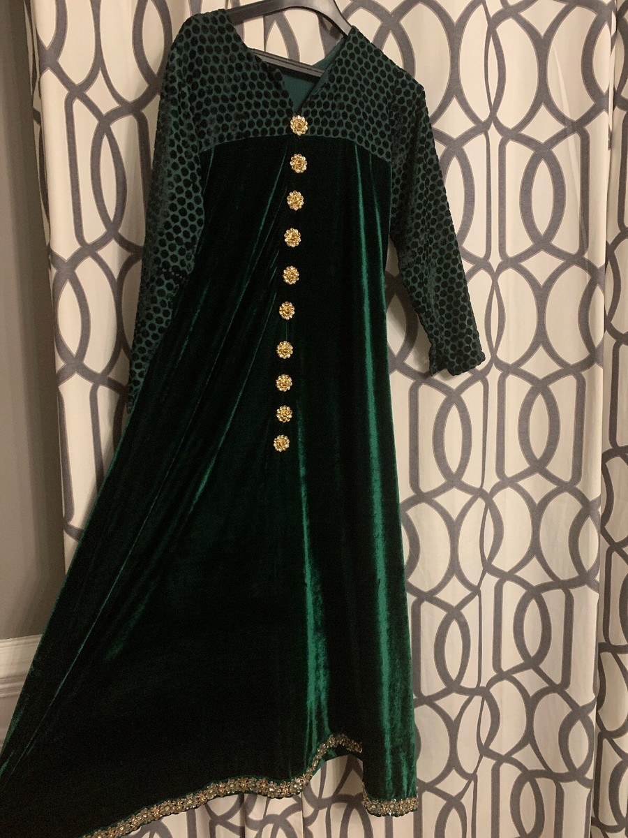 bottle green pakistani dresses Pakistani Dress Bottle Green Indian Dress GREEN HEAVY EMBROIDERED FLOOR  LENGTH ANARKALI DRESS