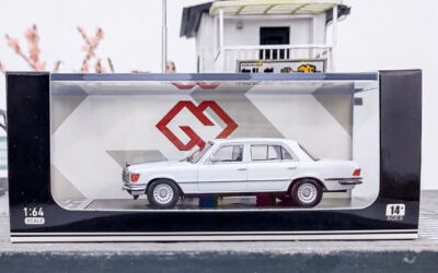 B40 ハリソン セット GB Maxwell 1:64 White 450SEL W116 Sedan Classic Sport Model