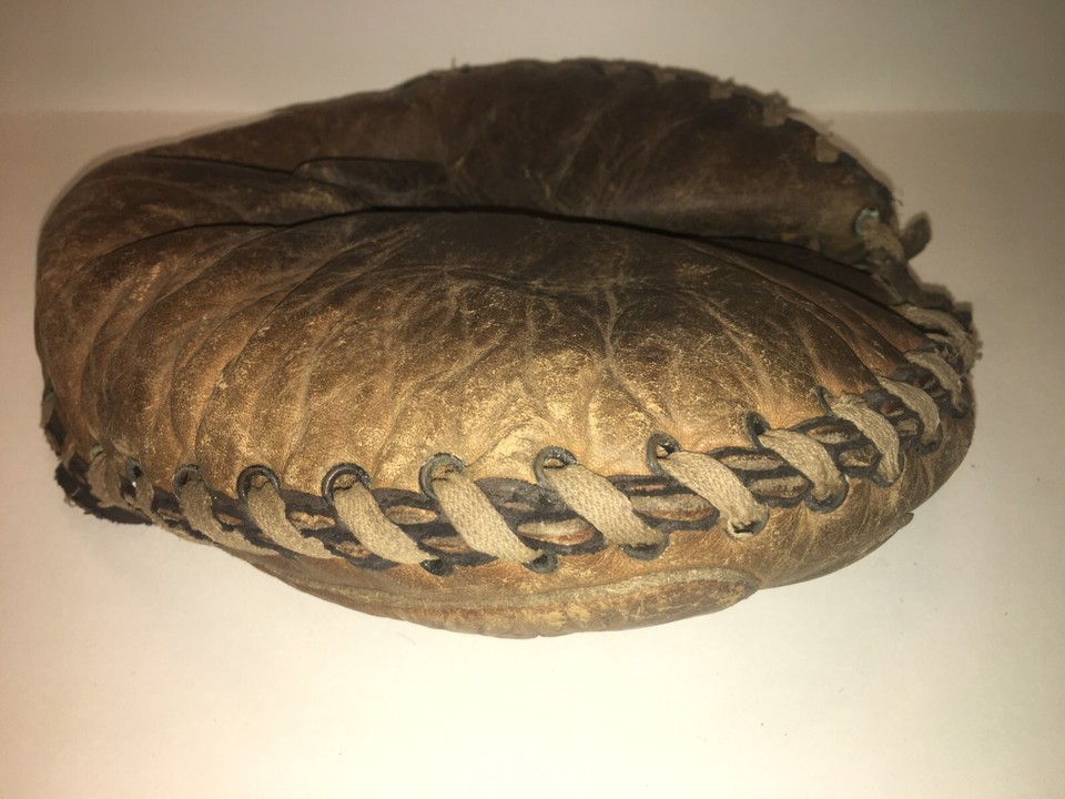 Vintage Crescent Pad Baseball Glove/Catcher's Mitt Button Strap eBay