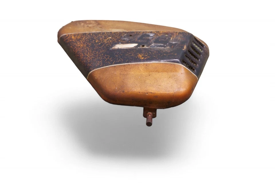 Ducati 750 GT 750GT DM750 1974 Super Sport bisel DM Desmo cubierta lateral derecha Foto 2 de 4