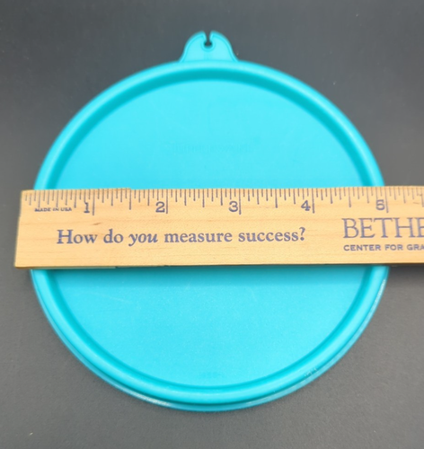 Turquoise 5" Tupperware Replacement Lid- 1928