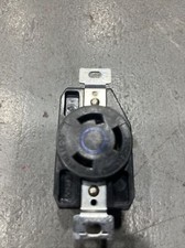 Eaton AHCL630R 30A 250V L6-30R Kolorowo zakodowane gniazdo blokujące niebieski/czarny 