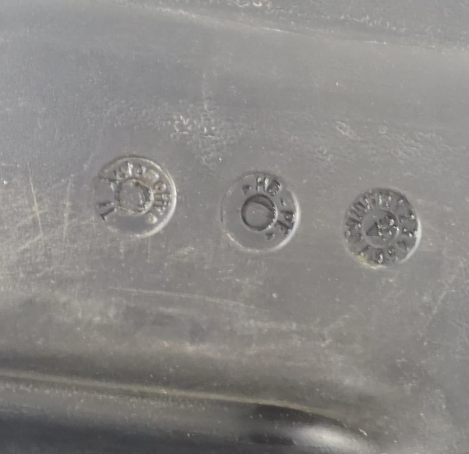 Tanque de combustible usado se adapta a: Chevrolet Suburban 1500 1989 40 galones opt NE2 grado A Foto 2 de 4