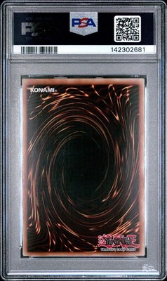 PSA 8 - Yu-Gi-Oh Card - JUMP-EN068 - BLUE-EYES WHITE DRAGON (ultra