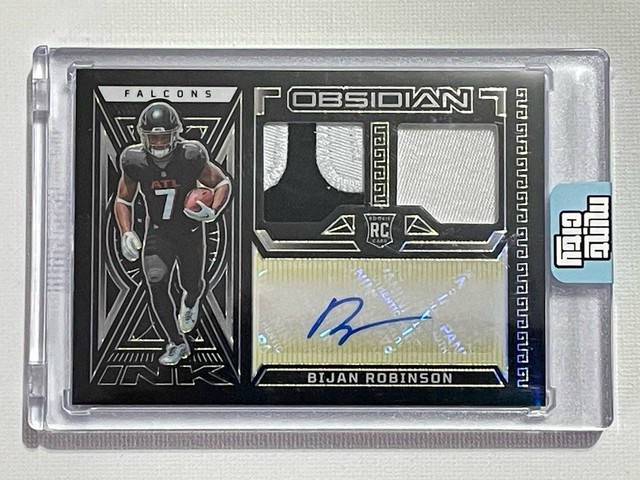 BIJAN ROBINSON RC 2023 Panini Ink Black Color Match Refractor Auto/Patch #7/10 !