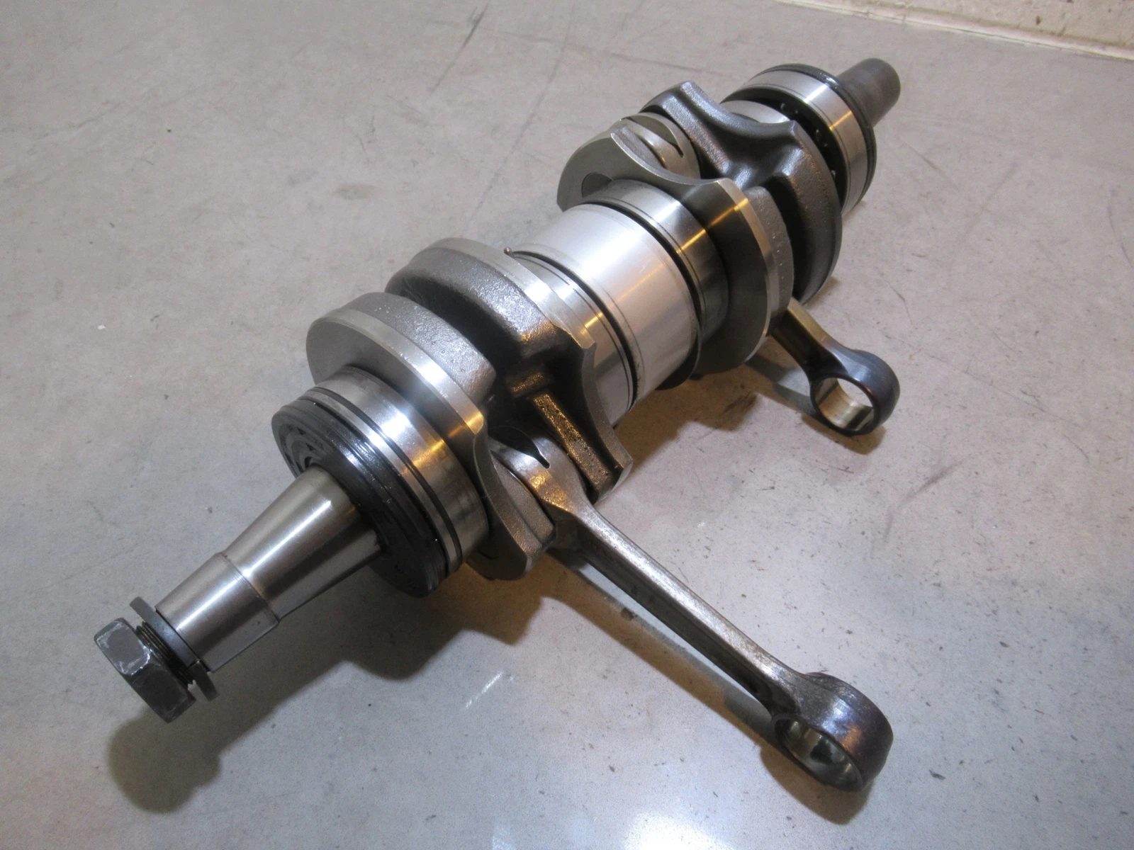 Ski Doo Grand Touring 550 Crankshaft 2012