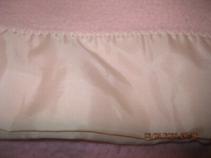 VINTAGE PINK ACRYLIC WARM BLANKET 90X68 VNC