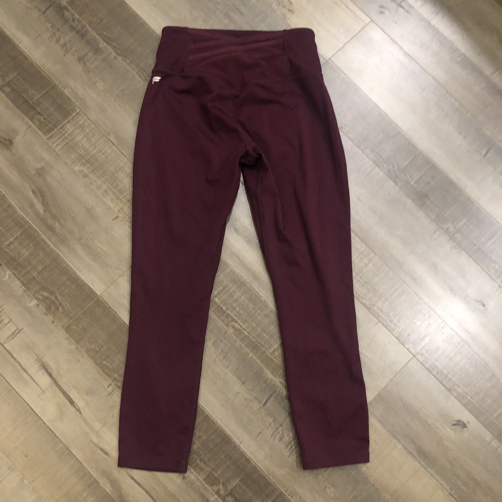 Fabletics Trinity Pocket Legging XS Burgundy Capr… - image 4