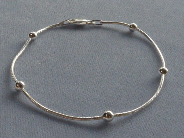 9"  STERLING SILVER ANKLE BRACELET  SNAKE CHAIN w/4mm ROUND BEADS - ITALY 925