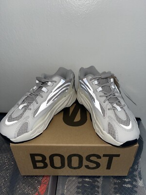 Yeezy Boost 700 V2 Kids Static