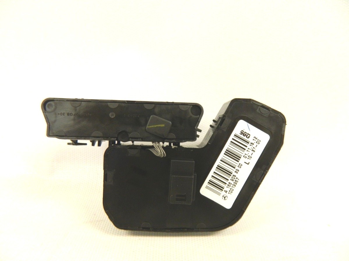 New Genuine Mercedes Front Left Door Power Seat Adjustment Switch 