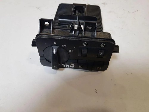 BMW 3 E46 Scheinwerferschalter 6923479 2.00 Diesel 2003 34029437