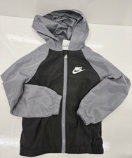 Nike Hooded Windbreaker Black/Grey Size 4-5T Pre-Owned