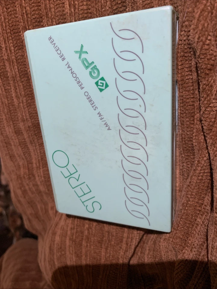 Vintage GPX Walkman Radio Stereo with Headphones not tested Aqua - Image 2 of 4