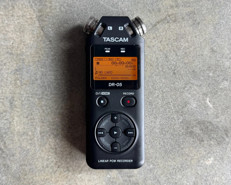 Tascam DR-05 Portable Audio Recorder (Original Version)  - TESTED / EXC - Image 2 of 4