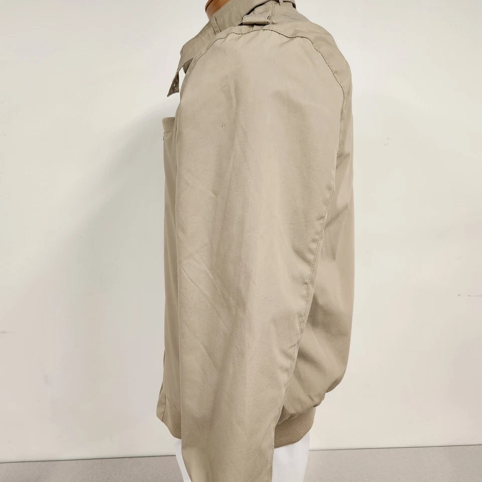 Chaqueta De Colección Solo Miembros Para Hombres Medio Bronceado Corredor Bombardero Cremallera Charreteras Años 80 Foto 4 de 4