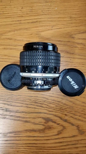 Nikon Ai-S 35Mm F1.4 Nikkor Lens