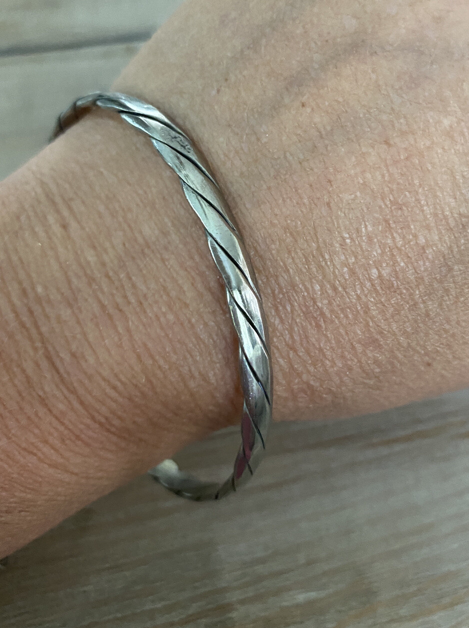 Solid Sterling Silver Stripe Bangle Bracelet, Siz… - image 1