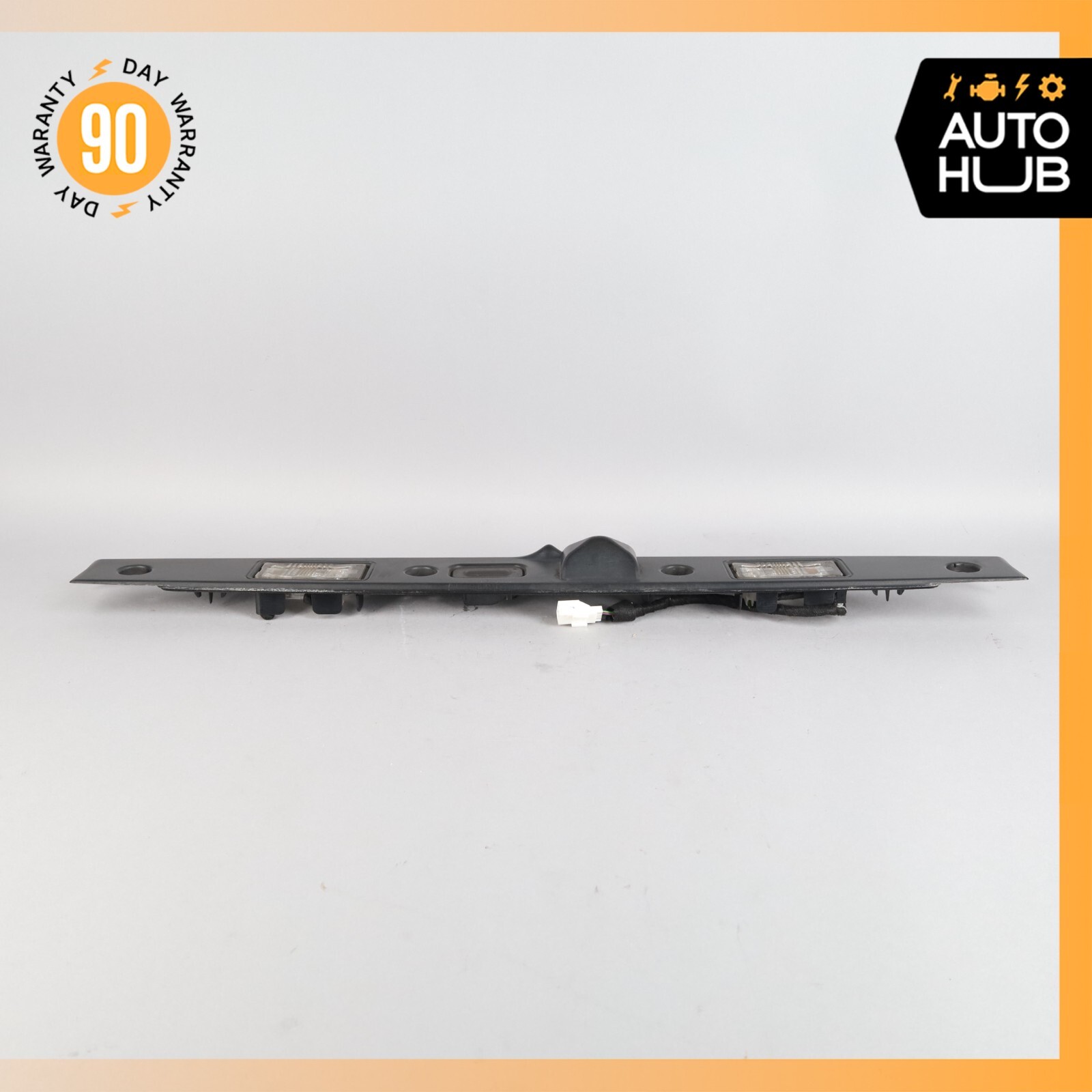 14-22 Maserati Quattoporte M156 S Q4 Rear Trunk Lid Moulding Plate w/Lights OEM