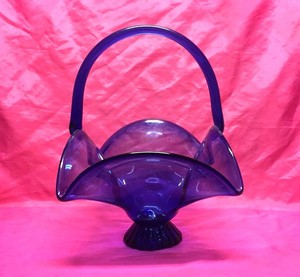 Vintage Cobalt Blue Heavy Glass Basket Footed Candy Dish With Handle Art Glass Ebay ebay