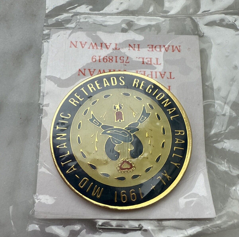 1991 Mid-Atlantic Regional Retreads Rally XL Collectible Motorcycle Vest Pin NOS
