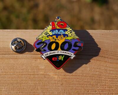 2005 Ten Years of Community Ebay 10 Years! 1 1/2'' Metal & Enamel Pin Pinback