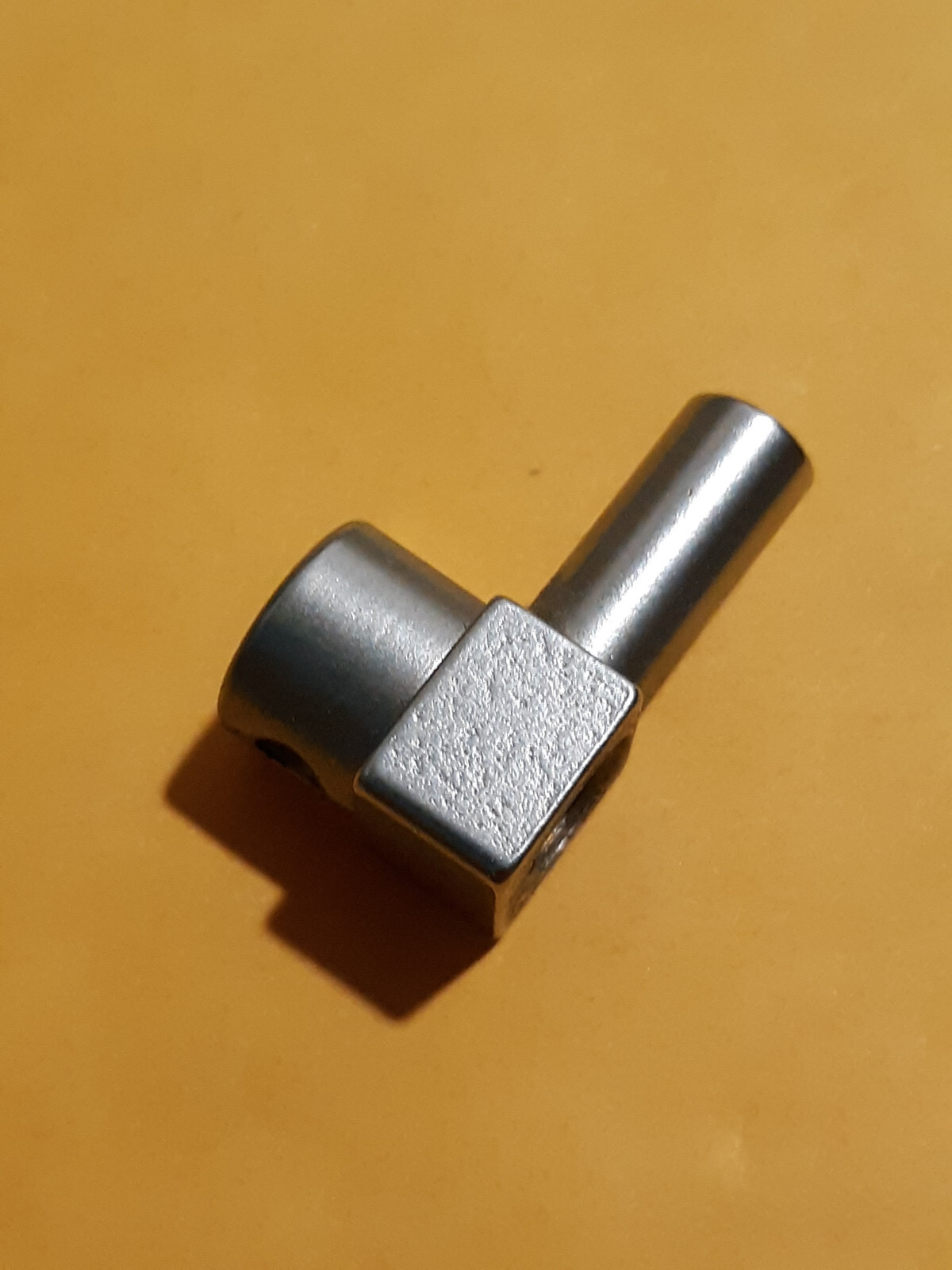 Sewing Machine Needle Clamp Body #313798 For Singer Used-image