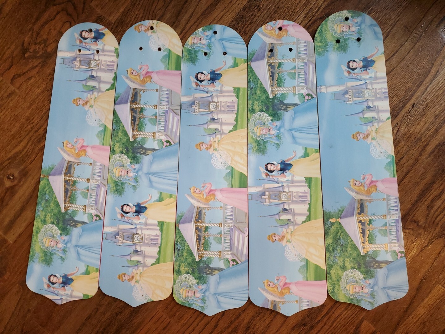 Picture 1 of 4