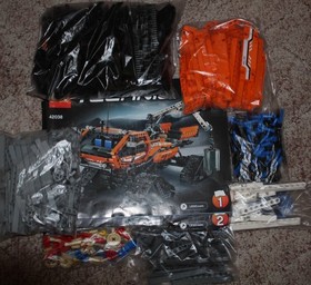 Lego Technic 4203 Arctic Tracked Vehicle with Instructions