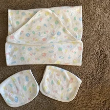 Vintage HTF Carter’s Hooded Baby Bath Towel 32x30 & 2 Matching Washcloths 11x7