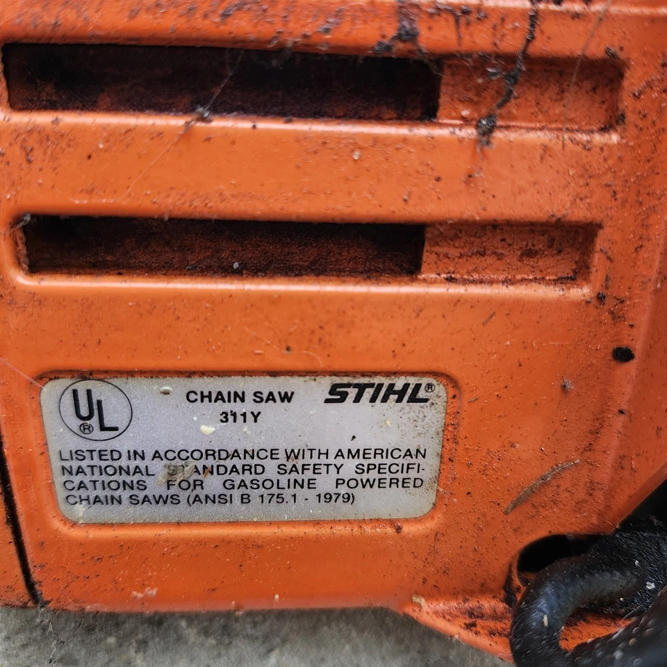 STIHL CHAINSAW 311Y Runs But Read Description  - Image 4 of 4