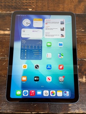 10.9'' 10th Gen Apple iPad - 64GB - Wi-Fi + Cellular (Unlocked) - Blue