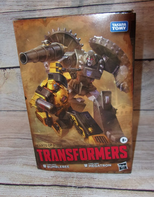 SDCC 2025 Hasbro Transformers HEARTS OF STEEL Timelines Bumblebee Megatron- New
