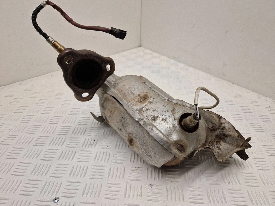 Dacia Duster 2015 Essence Filtre à particules catalyseur FAP / DPF 208A07923R - Photo 1/4