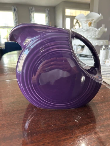 Vintage HLC Fiesta Ware Large Deep Purple Plum Disk Pitcher 64 oz 8” Made in USA