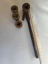 Toledo #8 Manual Ratcheting Pipe Threader w/4 Dies