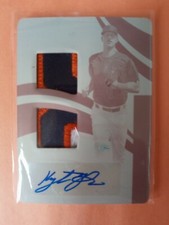 2019 Immaculate Rookie Debut Autograph Dual Relic Printing Plate Kyle Tucker...