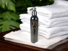 Signature Club A Rapid Transport C Infused Hyaluronic Ounce of Gold Body Lotion