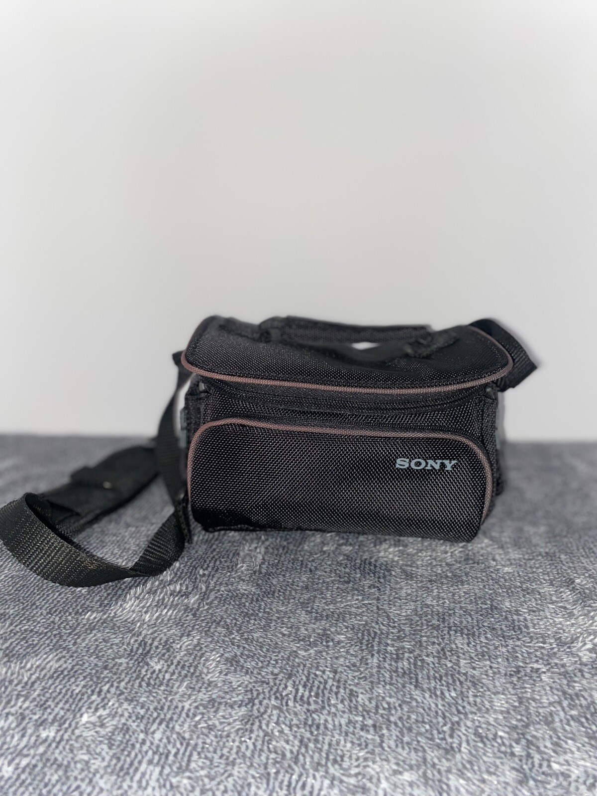 Sony Camcorder Case Shoulder/Hip Travel Bag Soft Storage Case LCS-U10 Free S/H