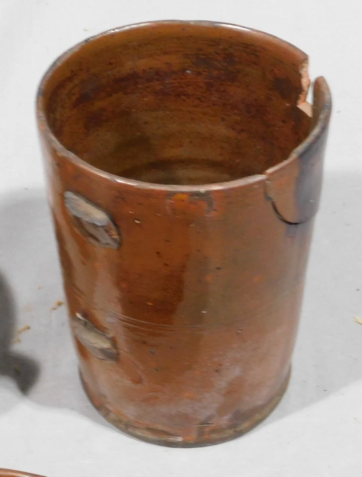 Antiguo plato de colección redware taza jarra siglo XVIII siglo XIX como es americano temprano Foto 4 de 4