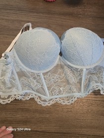 Victoria's Secrets Bra And Panty Three-piece Set