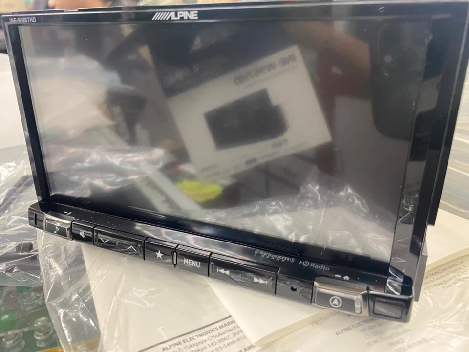 NEW Alpine INE-W967HD 7" Car Stereo with Navigation HDMI eq 4V eq bluetooth aux - Image 3 of 4