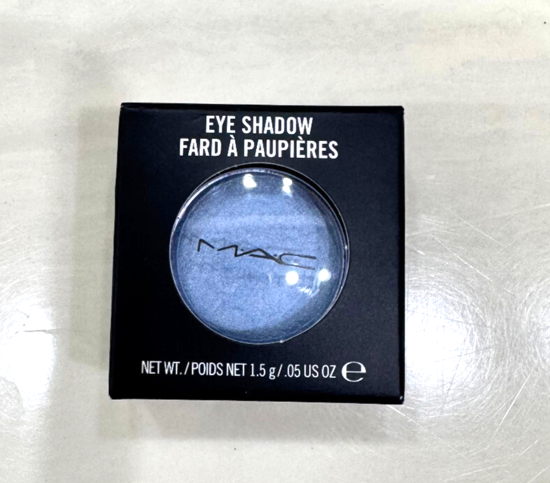 MAC Cosmetics FADE Eyeshadow RARE! NEW IN BOX! Light Blue-image