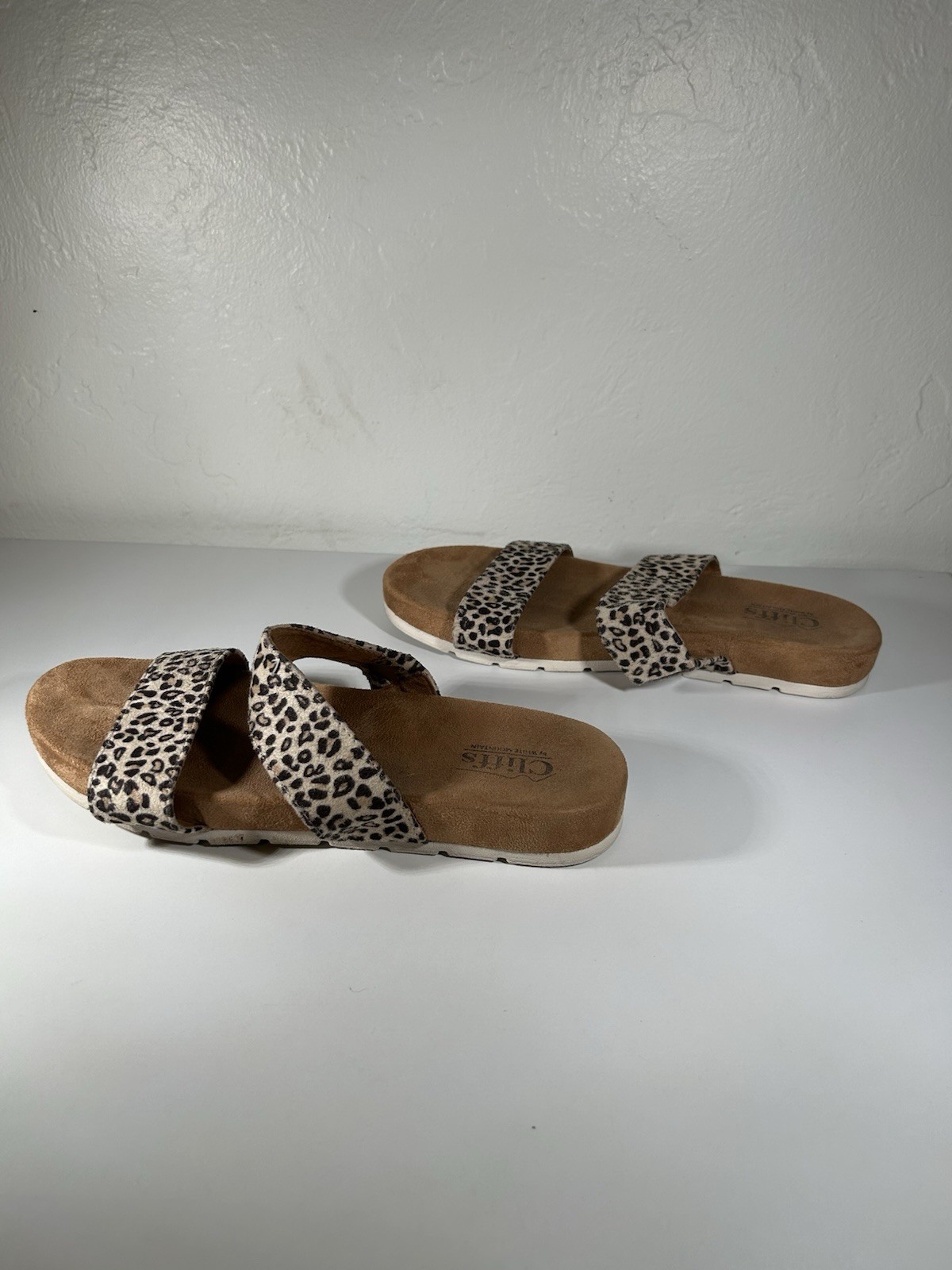 Statement Eye-Catching Cliff’s by White Mountain … - image 3