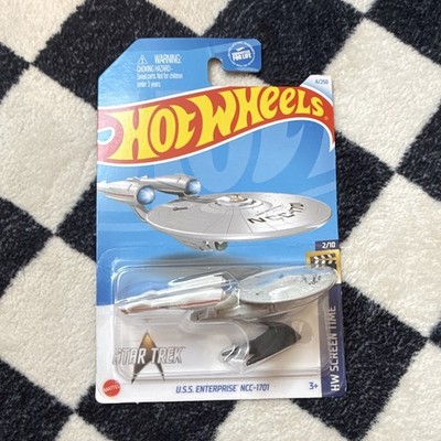 Hot Wheels Star Trek U.S.S. Enterprise NCC-1701 Die-Cast Space Ship