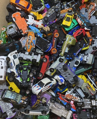 Matchbox Hot Wheels Diecast Trucks Cars Rare Vehicles Mixed Random LOT Of 45