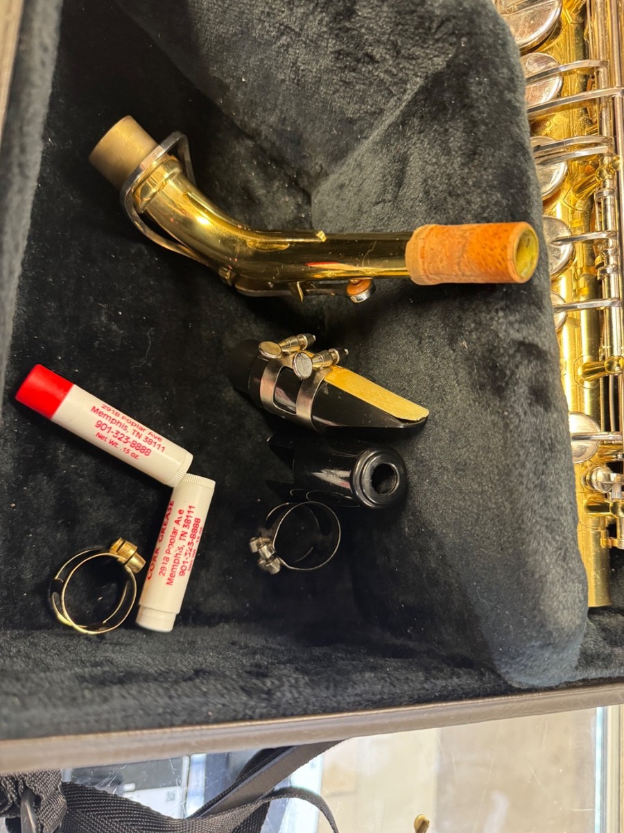 Yamaha YAS-23 Alto Saxophone w/Case & Mouthpiece Read description