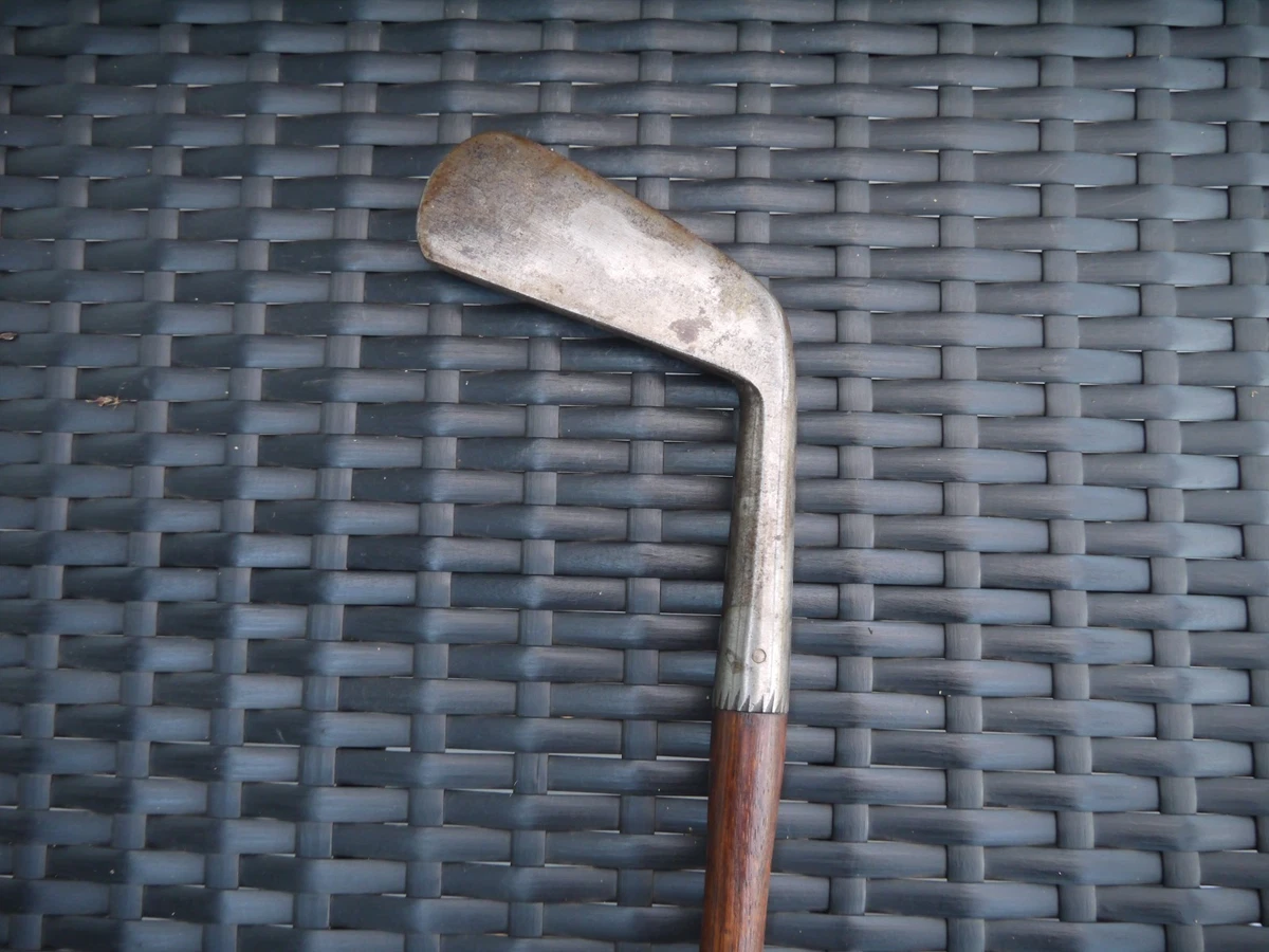 Vieux Fer De Golf Mashie Niblick – Hendry & Bishop Scotland, Manche En Bois, Pour Droitier